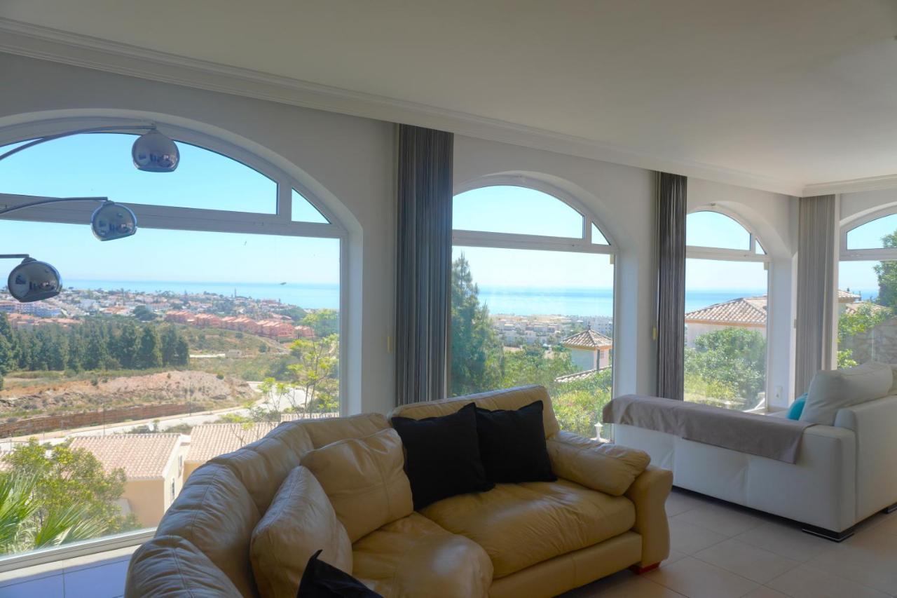 Villa Seaview Suncoast Luxury Málaga Buitenkant foto